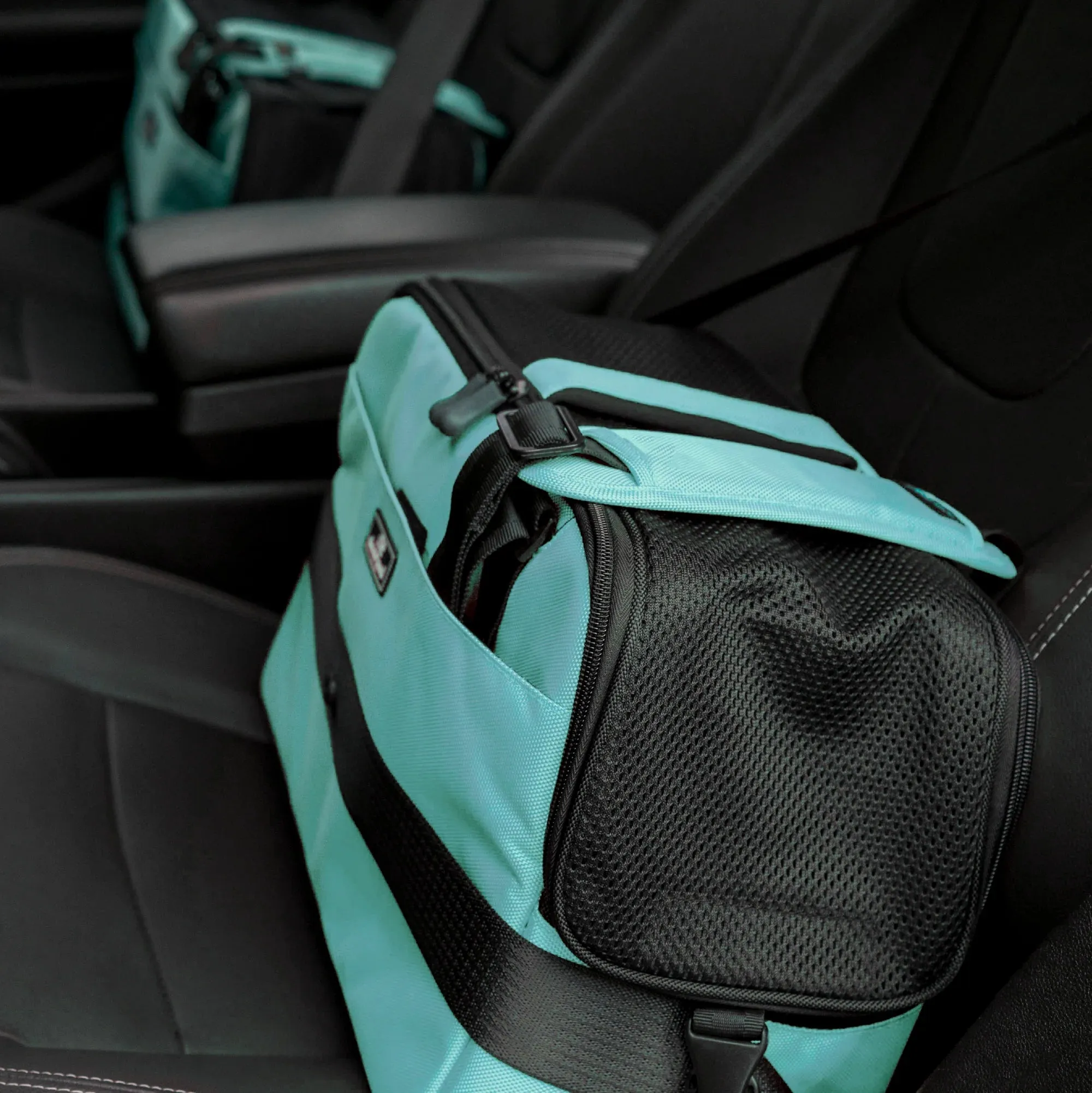 sleepypod atom - robin egg blue